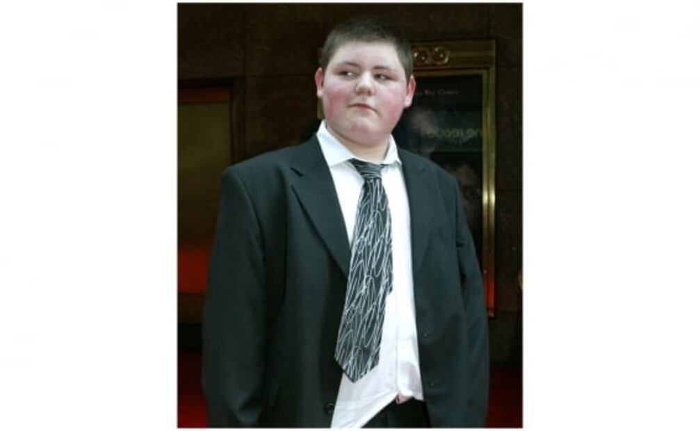 A Harry Potter le cae maldición