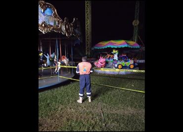 VIDEO: Desplome de juego mecánico deja 25 lesionados en feria de Teloloapan, Guerrero