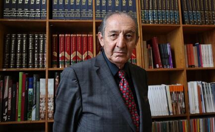 Eduardo Lizalde obtiene el Premio Carlos Fuentes