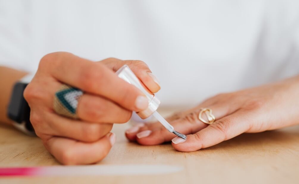 Cuida las uñas favorece su crecimiento e impide que se quiebren. Foto: Pexels