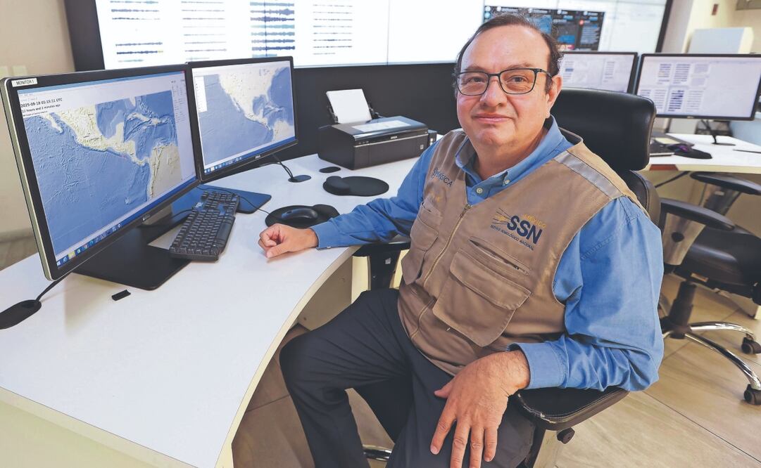 Seguimos sin saber qué hacer en caso de una alerta, expresa Arturo Iglesias, jefe del Sismológico Nacional. Foto: de BERENICE FREGOSO. EL UNIVERSAL