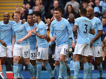 Campeón Manchester City golea al Swansea
