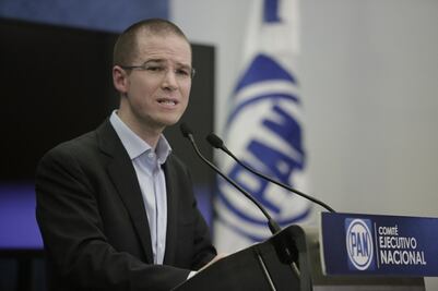 PAN insistirá en cambio fiscal profundo: Anaya