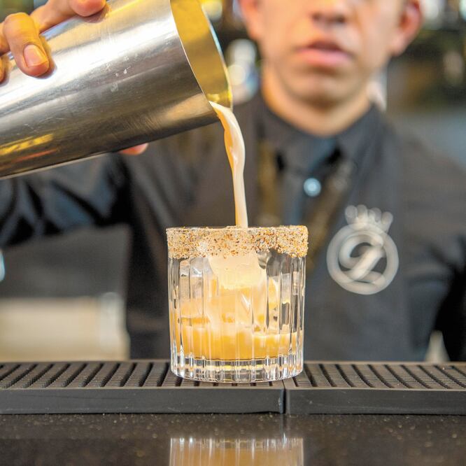 The Grand Lounge Elite tiene convenio con ocho aerolíneas, entre ellas KLM, Air France y China Southern Airlines para dar servicio de sala de espera VIP. CORTESÍA