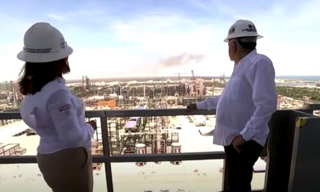 AMLO inaugura primera etapa de la Refinería de Dos Bocas