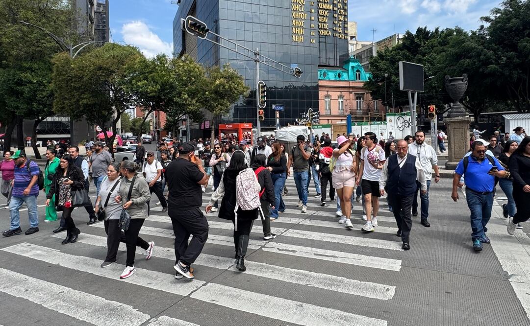 Usuarios sufren retrasos por cierres de L2 del Metro. Foto: especial