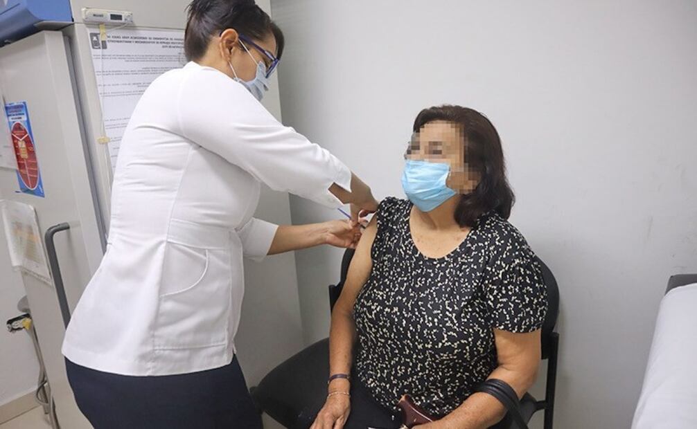 ¿Dónde ponerme la vacuna contra la “Súper Gripe” en CDMX?. Foto: Especial