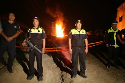 Se registra incendio en ducto de Pemex en el Edomex