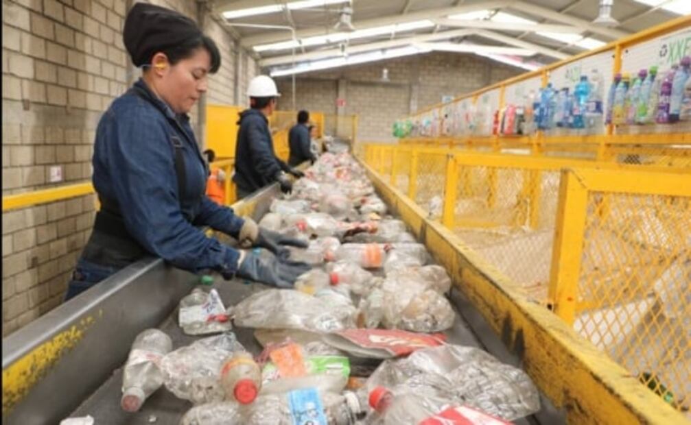 México, líder de acopio y reciclaje de plástico PET