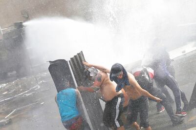 Piñera pide perdón y anuncia medidas sociales ante crisis en Chile