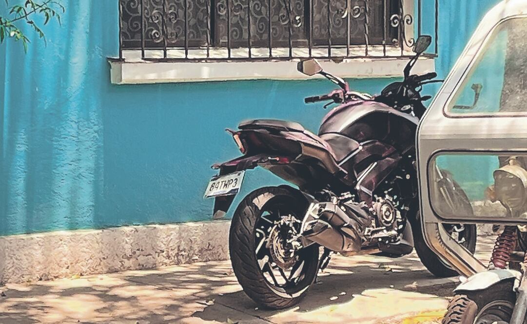 Se prevé agilizar la regulación de motos, luego de que el sicario que mató a los dos colaboradores escapó en uno de estos vehículos. Foto: de  Rafael García. El Universal