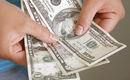 Peso se aprecia ante debilidad de dólar; BMV toca mejor nivel en cinco semanas