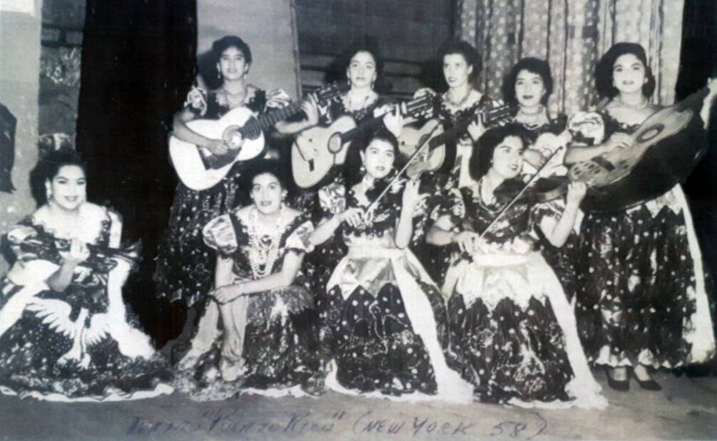 Las integrantes del Mariachi Femenil Estrellas de México fueron las primeras en su tipo, en presentarse en la ciudad de Nueva York, Estados Unidos, en 1958. Colección particular, cortesía.