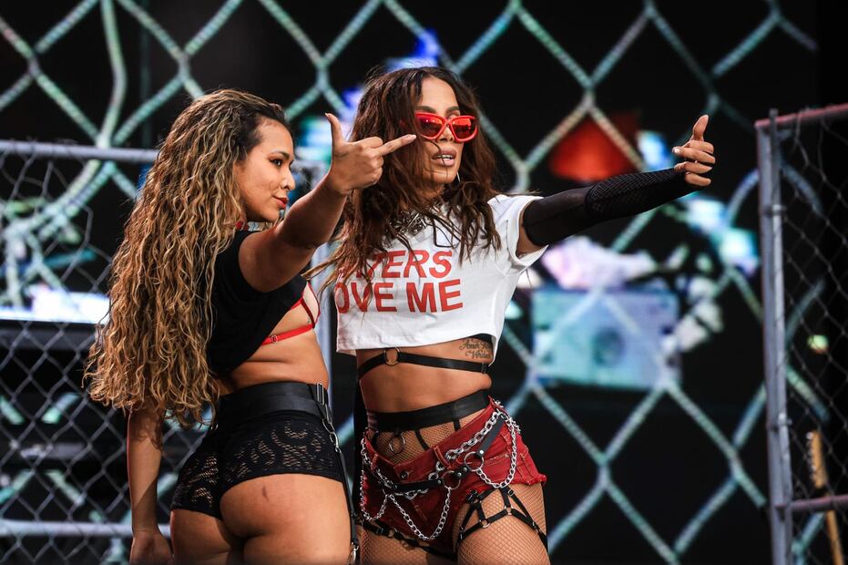La cantante brasileña Anitta durante el segundo día del festival Tecate Emblema en el Autódromo Hermanos Rodríguez. FOTOS Gabriel Pano El Universal