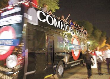 Autoridades de la CDMX en alerta por “autobuses fiesta”