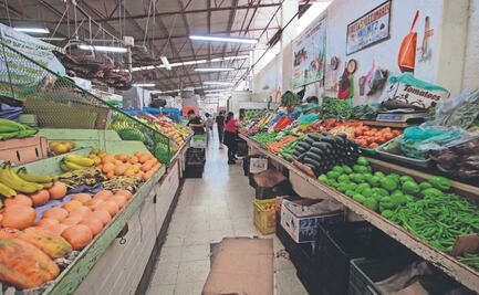 Exhortan legisladores a atender mercados públicos