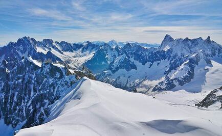 Niño sobrevive tras una hora sepultado en una avalancha en Alpes franceses
