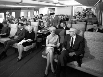 Cómo era viajar en avión durante los años 50 y 60