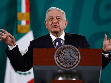 AMLO cambia de opinión: 20 de noviembre desfile a caballo y 1 de diciembre concentración en el Zócalo