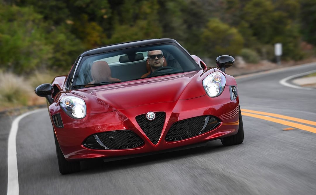 Alfa Romeo lanzará un nuevo deportivo de combustión para 2023