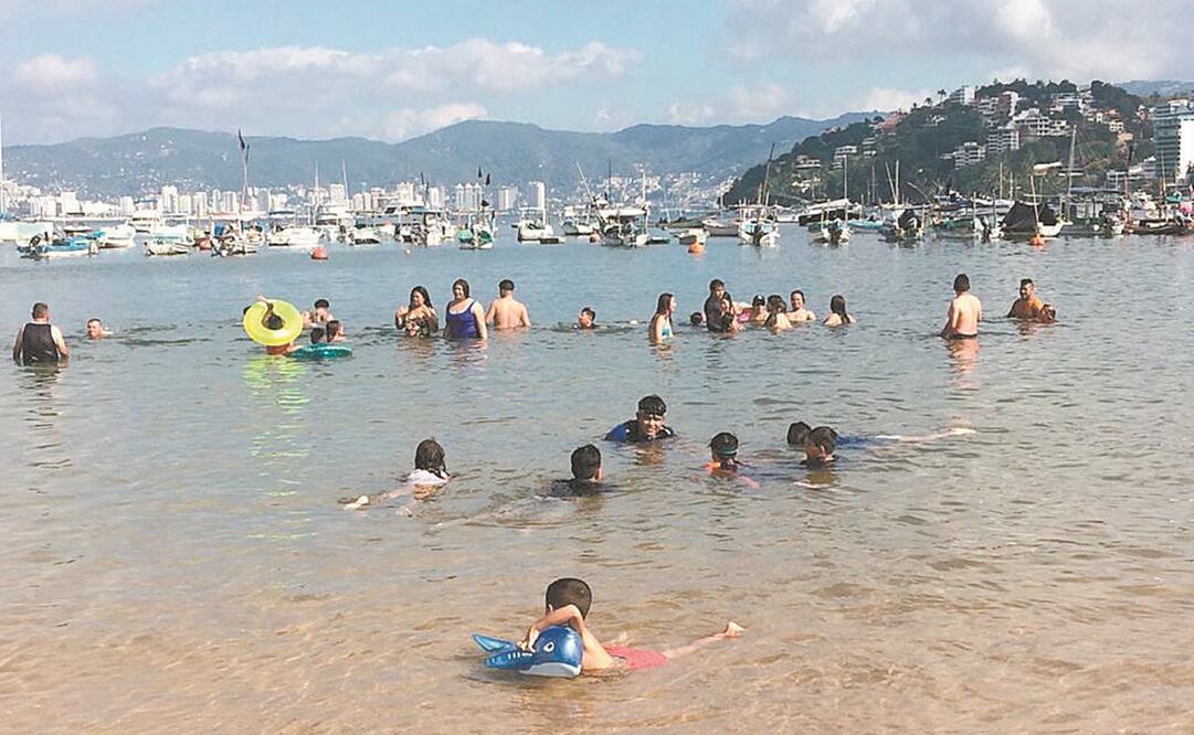 Cientos de vacacionistas salieron a las playas en esta Semana Santa