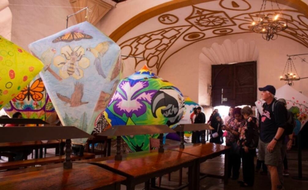 ¿Cuándo es el festival de globos de cantoya de Pátzcuaro?