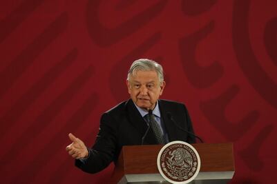 AMLO instruye a Sener abrir información sobre compra de plantas de hidrógeno