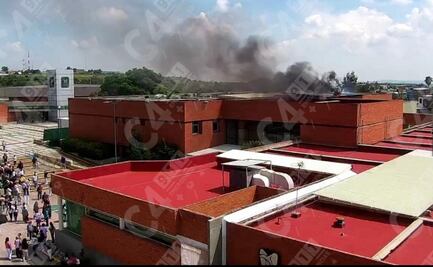Se registra incendio en clínica del IMSS 53 en León, Guanajuato; evacuan a pacientes y personal 