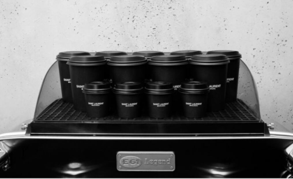 Saint Laurent abre cafetería en París
