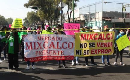 "No se hará nada que esté contra los locatarios", dice Sheinbaum a comerciantes de Mixcalco