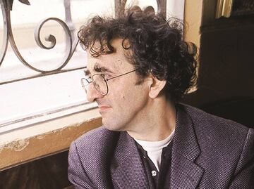 Revelan correspondencia de Roberto Bolaño
