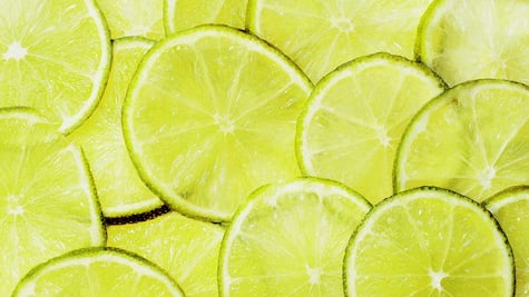 Beneficios de comer limón en las mañanas