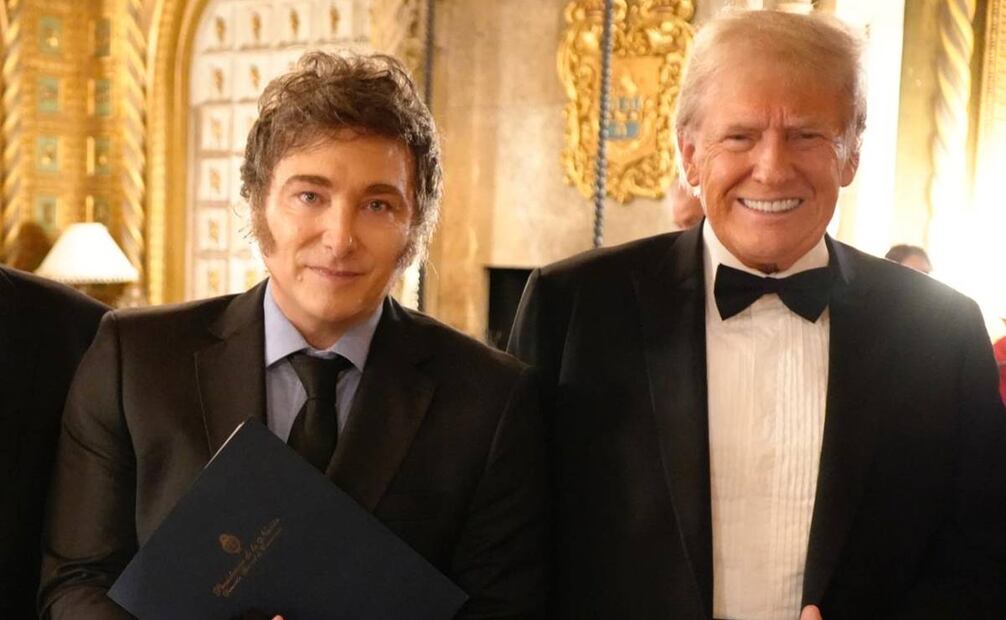 Imagen compartida por el mandatario argentino Javier Milei junto a Donald Trump con su lema "Viva la libertad carajo". (10/12/24) Foto: X @JMilei/Archivo
