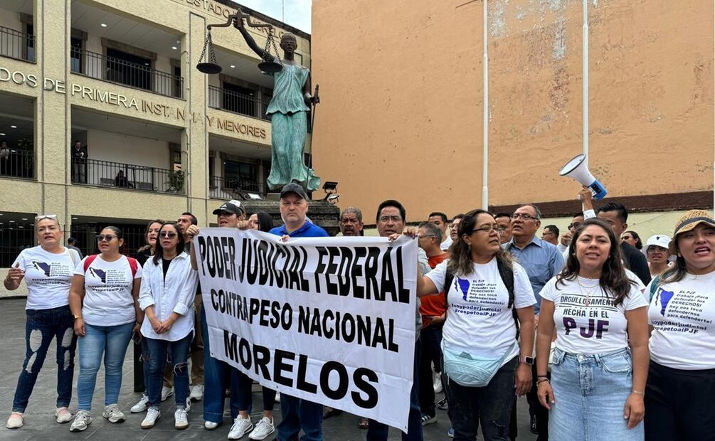 Trabajadores del PJF se manifiestan en el TSJ de Morelos. Foto: Justino Miranda / EL UNIVERSAL
