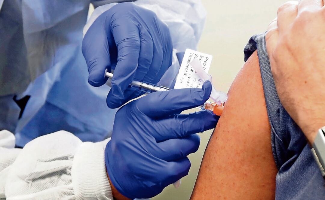 China has announced that it will share the vaccine with the world - Photo: Ted S. Warren/AP