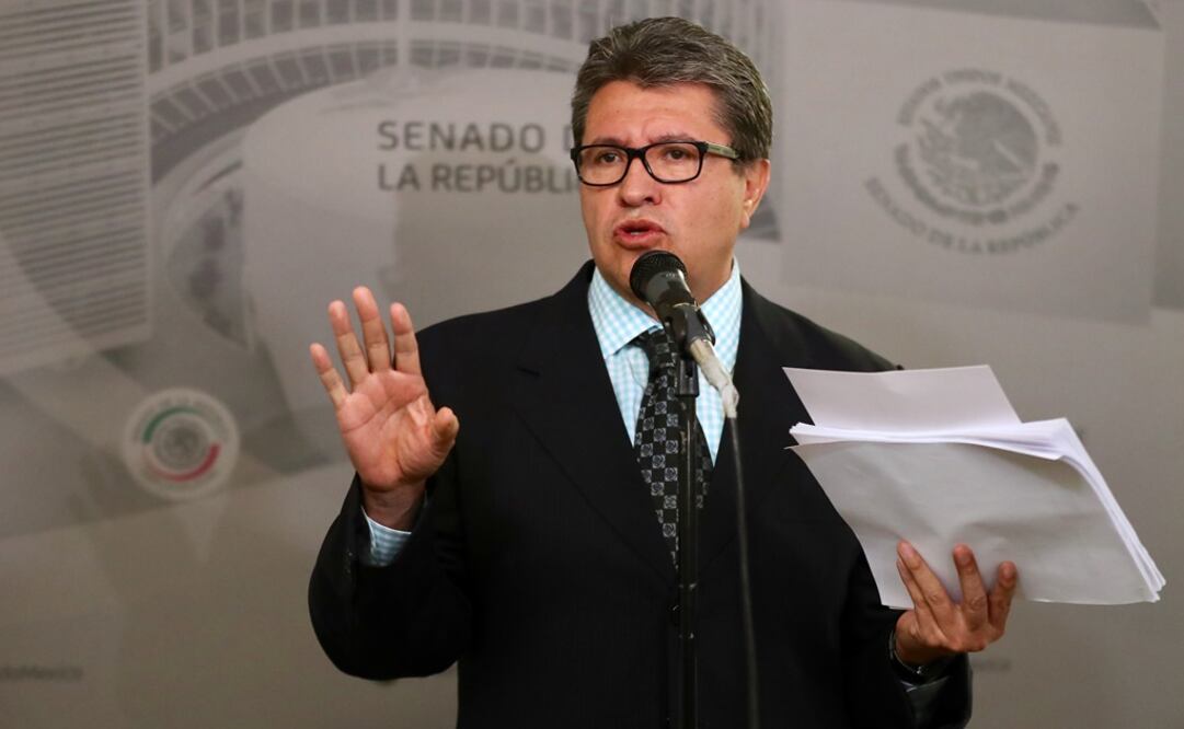 Ricardo Monreal dijo que si algo le ha acostado, es la construcción de la mayoría calificada para elegir al sucesor de Luis Raúl González Pérez. Foto: Archivo / EL UNIVERSAL