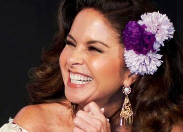 Usuarios descubren y critican añejo tributo de Lucero a Michael Jackson