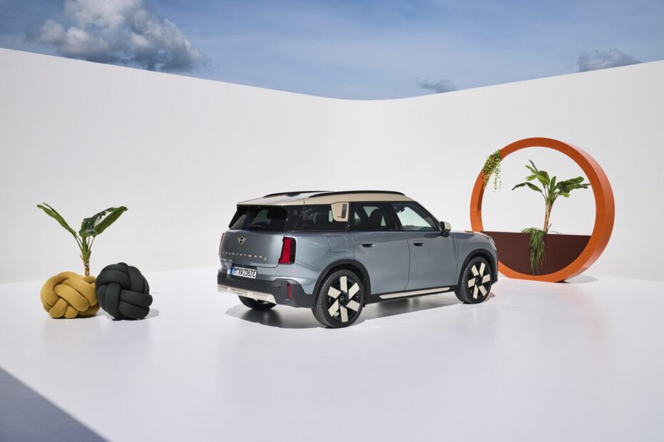 La nueva generación del Mini Cooper y Mini Countryman iniciarán ventas como eléctricos.