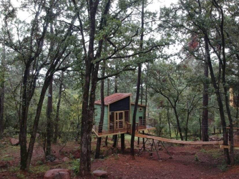 Cabañas en los árboles y burbujas para disfrutar del frío en pareja
