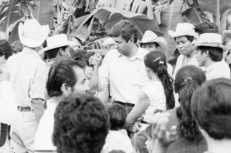 Así espiaban a AMLO: esto decía el expediente negro de los 80