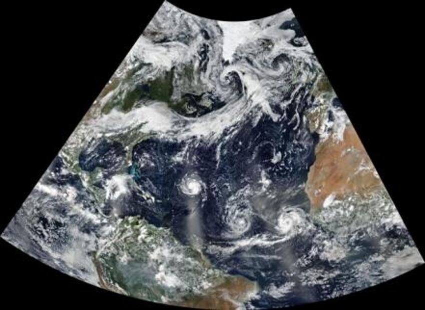 Así se ve el peligroso huracán Florence desde el espacio 