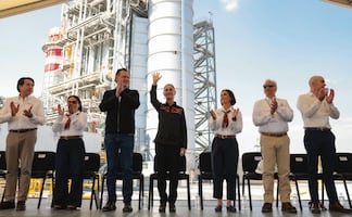 Sheinbaum inaugura nueva central eléctrica en Querétaro; "yo quiero mucho a CFE", dice