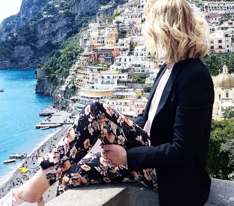 Marielle opta por mostrar sus looks en lugar de su rostro     Foto: Instagram