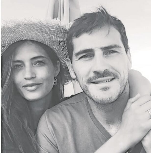 Parejas de famosos que rompieron este 2021