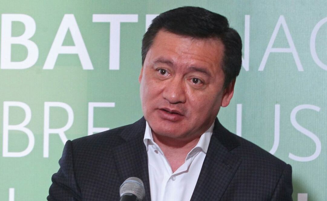 El secretario de Gobernación, Miguel Ángel Osorio Chong, durante foro sobre uso de marihuana en Cd. Juárez (Foto: Adrián Hernández )