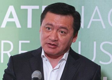 Unos viven buscando obsesivamente una candidatura: Osorio