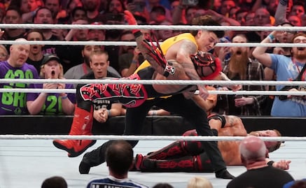 Rey Mysterio y la brutal traición que sufrió a manos de su hijo Dominik