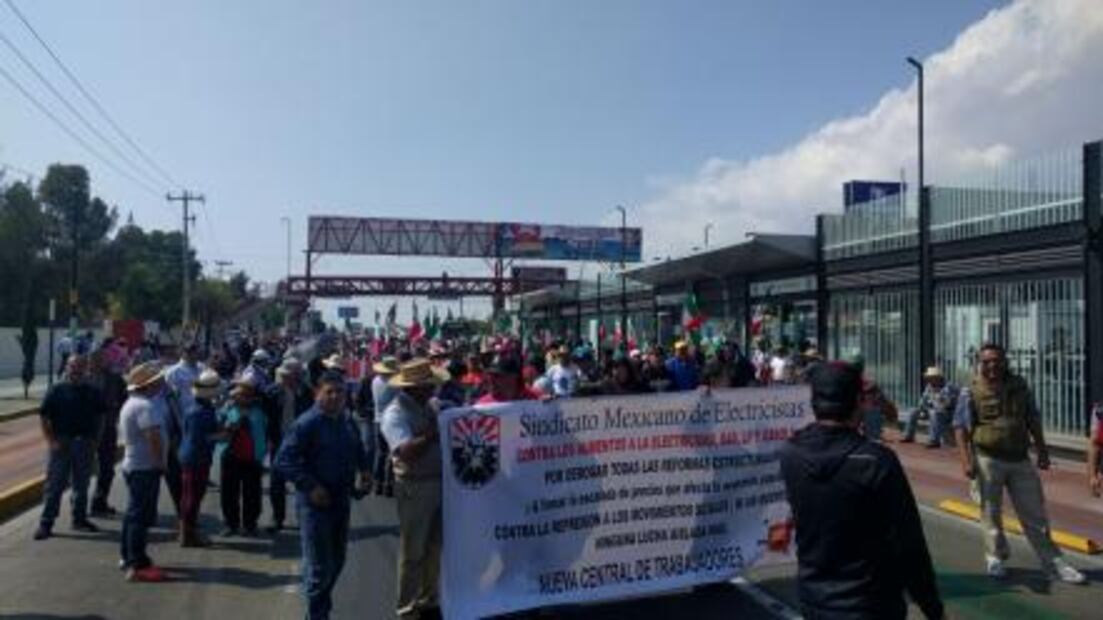 Protestan contra el gasolinazo en entidades del país