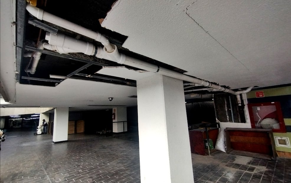 Imagen del interior de la Escuela de Música Vida y Movimiento del Centro Ollin Yoliztli se encuentran en un estado deplorable, el jueves 6 de noviembre de 2025. Foto: Fernanda Rojas/EL UNIVERSAL