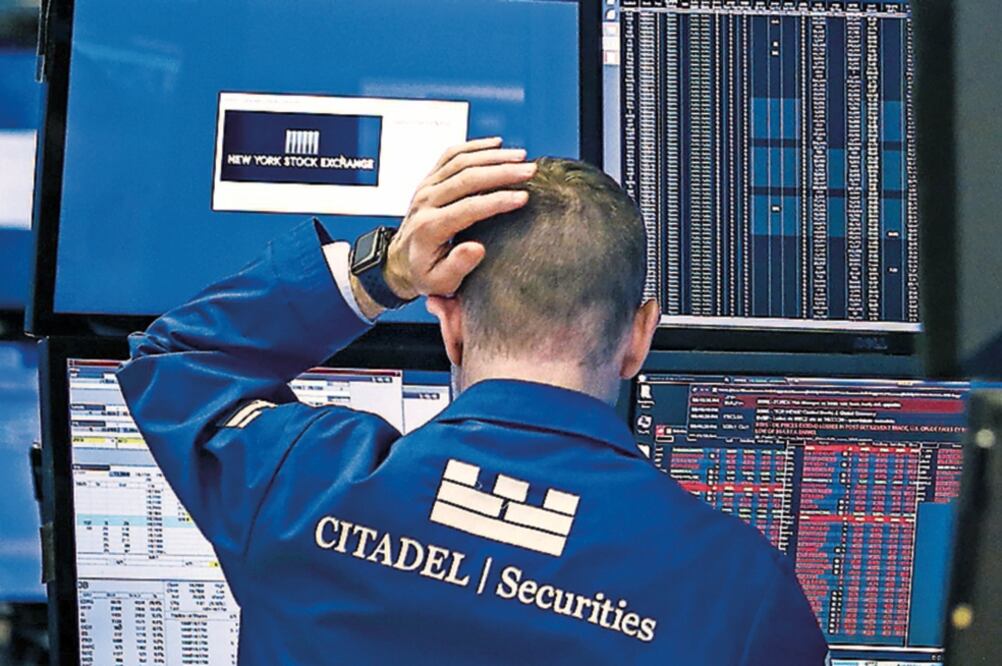 Riesgo. El director de Inversiones para UBS México, Esteban Polidura, dice que si AMLO propone echar atrás las reformas, se afectaría a la inversión extranjera. Foto: ARCHIVO EL UNIVERSAL